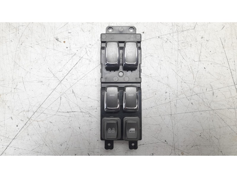 Recambio de mando elevalunas delantero izquierdo para ssangyong rexton limited 4x4 referencia OEM IAM 8511036200  
