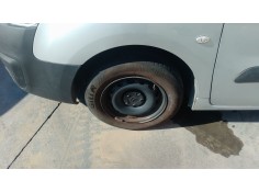 PASO RUEDA DELANTERO IZQUIERDO 