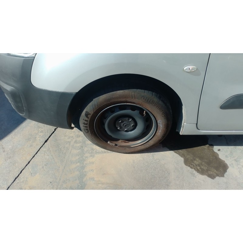 Recambio de paso rueda delantero izquierdo para citroën berlingo furgoneta/monovolumen (b9) 1.6 hdi / bluehdi 75 referencia OEM 