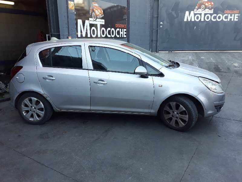 opel corsa d del año 2008