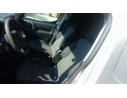 ASIENTO DELANTERO IZQUIERDO 