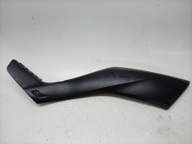 Recambio de moldura para yamaha x-max x-max 400 (sh11) referencia OEM IAM BL1F171100P0 BL1F171100P0 