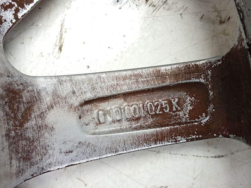 Recambio de llanta para seat ibiza iv (6j5, 6p1) 1.4 tdi referencia OEM IAM  6J0801025K 