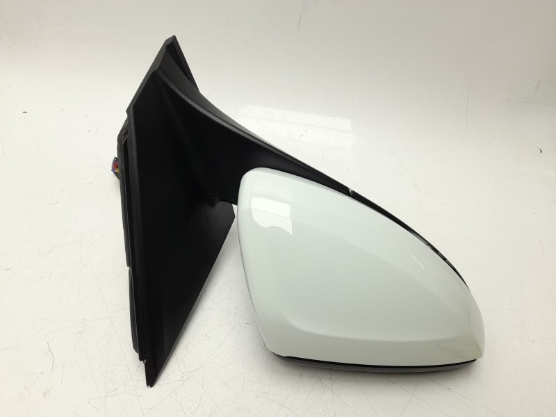 Recambio de retrovisor derecho para volkswagen polo vi (aw1, bz1, ae1) 1.0 tsi referencia OEM IAM  2G1857502BA9B9 1052378013/273