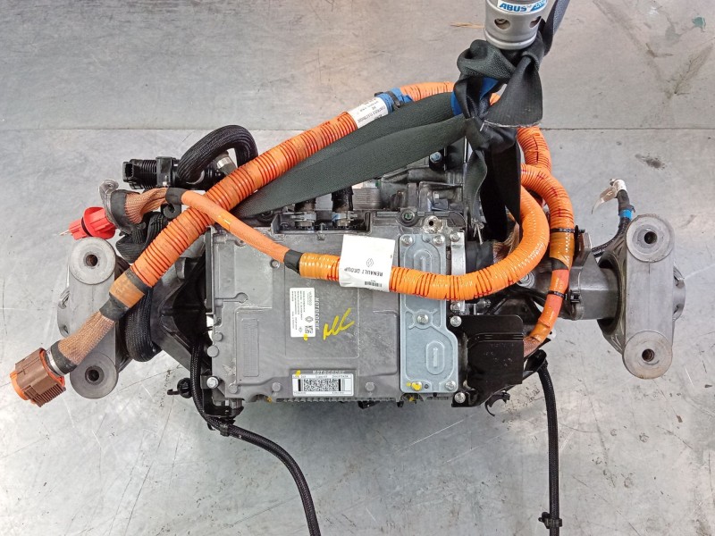 Recambio de motor completo para renault 4 e-tech 120 referencia OEM IAM   