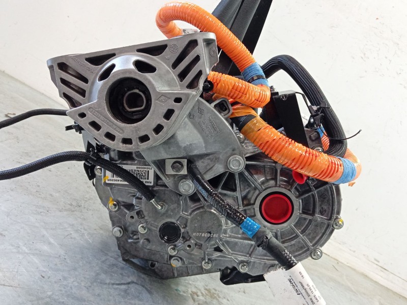 Recambio de motor completo para renault 4 e-tech 120 referencia OEM IAM   