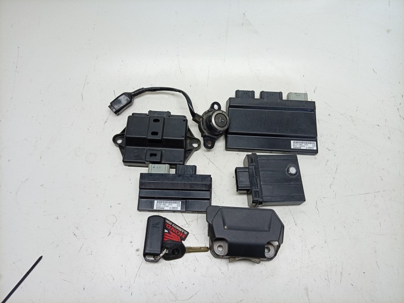 Recambio de conmutador de arranque para honda forza forza 750 (rh11) referencia OEM IAM  35120MKTD02 