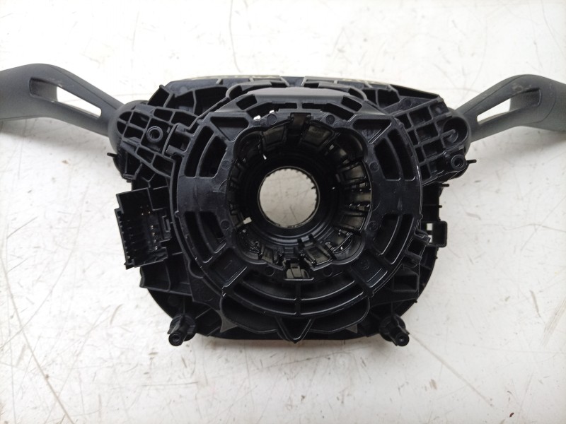 Recambio de mando multifuncion para mercedes-benz cle cle 220d referencia OEM IAM  A2369003503 