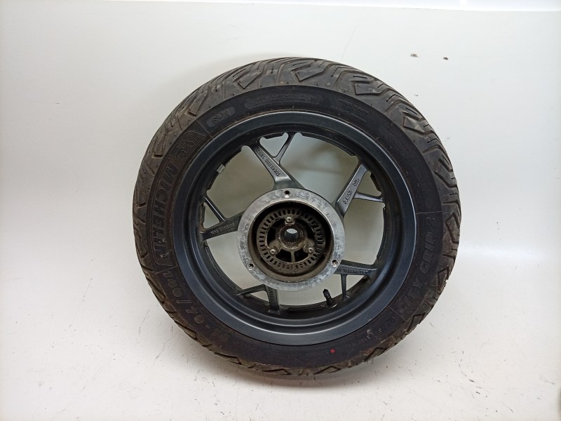 Recambio de llanta trasera para yamaha x-max 125 referencia OEM IAM  B9YF53380000 
