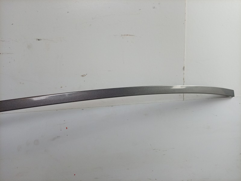 Recambio de moldura para maserati ghibli iii (m157) 3.0 s q4 referencia OEM IAM  670010746 