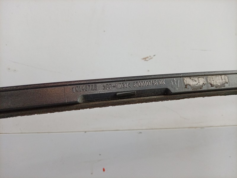 Recambio de moldura para maserati ghibli iii (m157) 3.0 s q4 referencia OEM IAM  670010746 