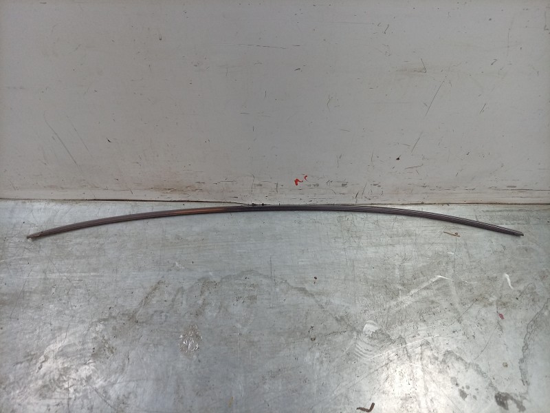 Recambio de moldura para maserati ghibli iii (m157) 3.0 s q4 referencia OEM IAM  670010747 