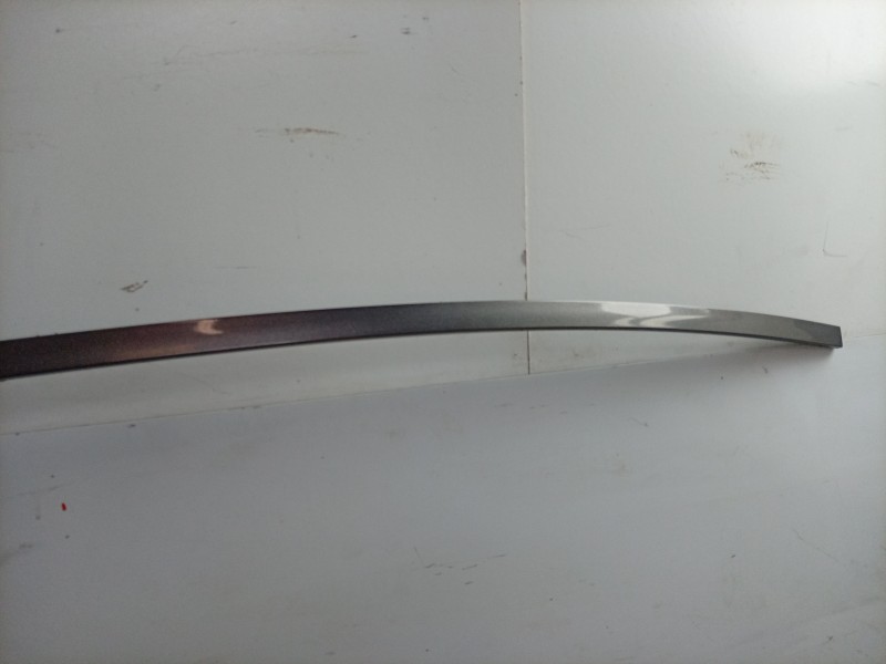Recambio de moldura para maserati ghibli iii (m157) 3.0 s q4 referencia OEM IAM  670010747 