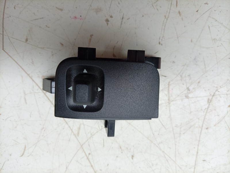 Recambio de mando retrovisor para mercedes-benz cle cle 220d referencia OEM IAM  E123750 