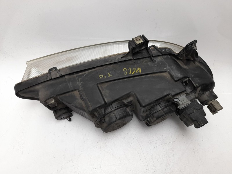 Recambio de faro izquierdo para renault megane i coach (da0/1_) 1.6 16v (da0b, da04, da11) referencia OEM IAM  7700427874 