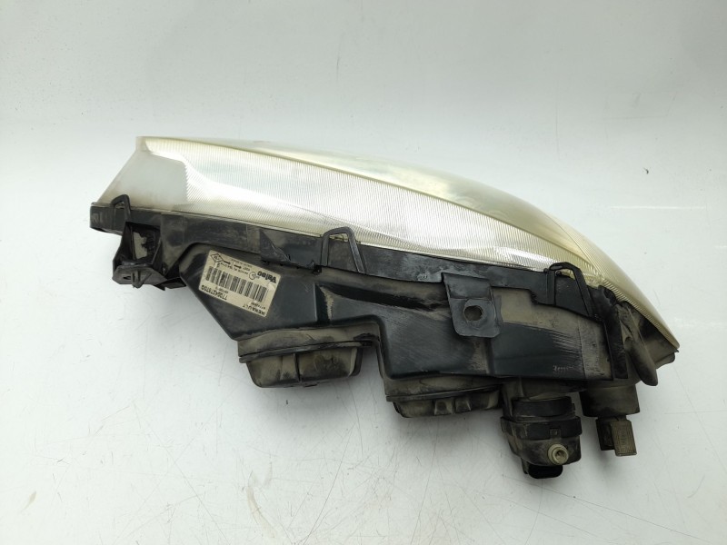 Recambio de faro derecho para renault megane i coach (da0/1_) 1.6 16v (da0b, da04, da11) referencia OEM IAM  7700427870 