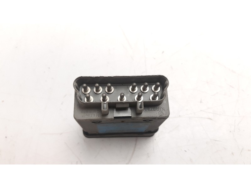 Recambio de mando luces para bmw serie 5 berlina (e34) 2.0 24v referencia OEM IAM 1384005 38813705 