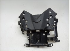 Recambio de moldura para yamaha x-max 125 referencia OEM IAM  BL1H212B00 