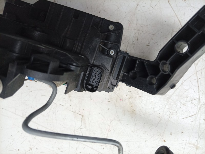 Recambio de cerradura puerta trasera derecha para mercedes-benz glc coupe (c253) 250 d 4-matic (253.309) referencia OEM IAM  A22