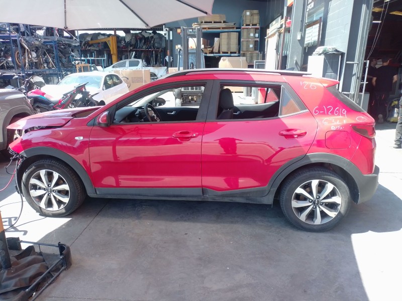 kia stonic (yb) del año 2026
