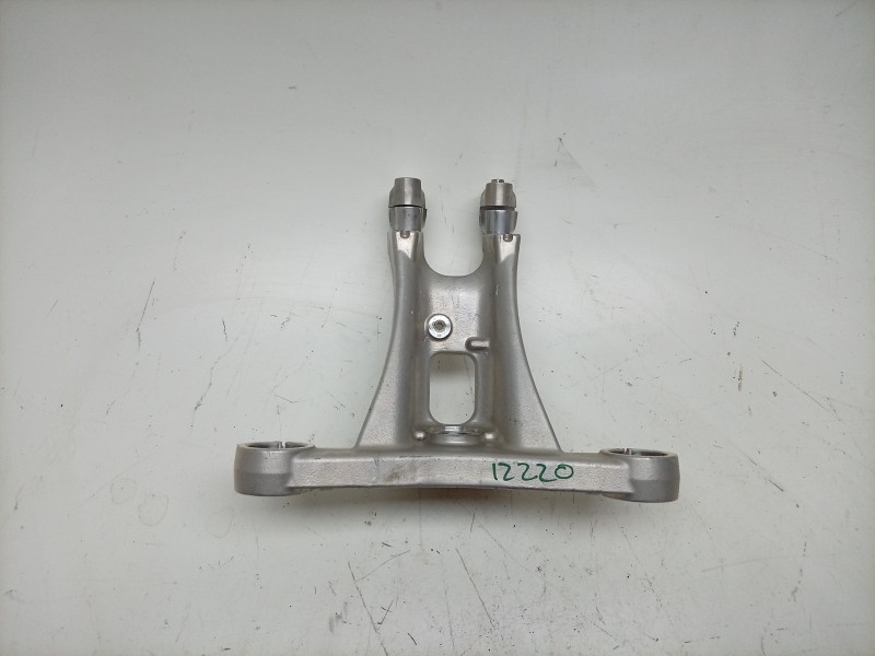 Recambio de tija para yamaha x-max 125 referencia OEM IAM  B74F34350000 