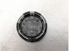 Recambio de tapacubos para dacia sandero iii 1.0 tce 90 eco-g referencia OEM IAM  403153950R  2