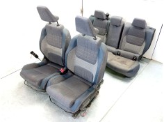 Recambio de juego asientos completo para renault 4 e-tech 120 referencia OEM IAM   