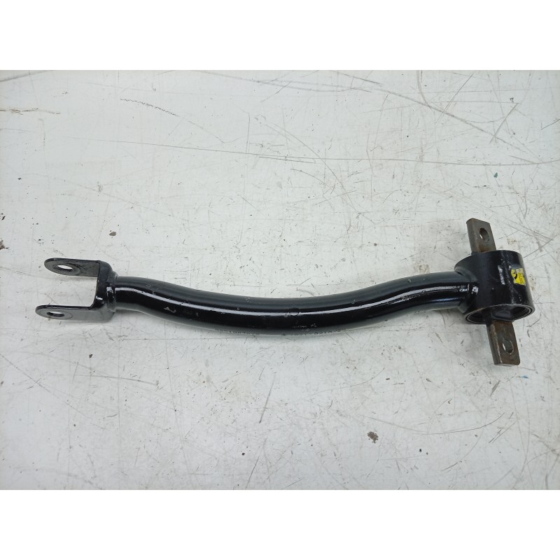 Recambio de brazo suspension inferior trasero izquierdo para renault 4 e-tech 120 referencia OEM IAM 555108387R 555108387R 