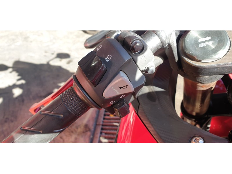 Recambio de piña luces izquierda para honda cbr 500r cbr 500 r referencia OEM IAM 35200MKPD02  