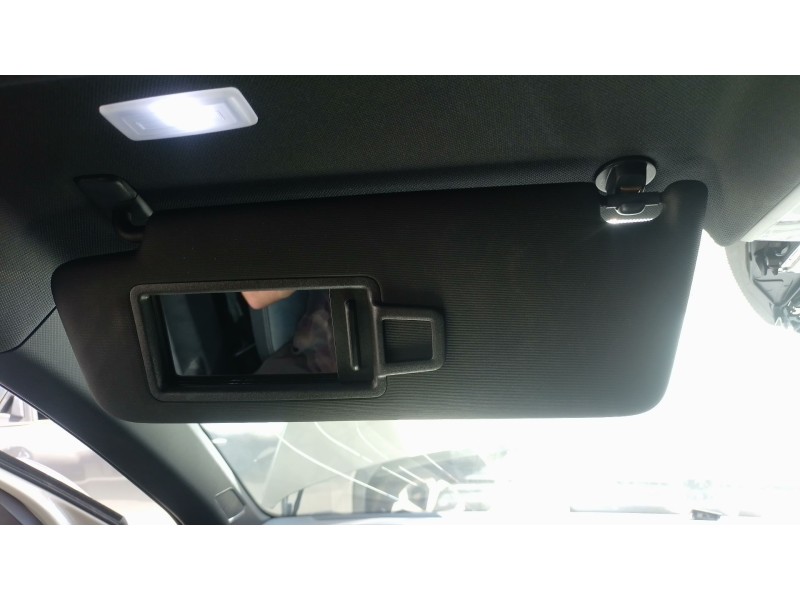 Recambio de parasol izquierdo para volkswagen taigo (cs1) 1.0 tsi referencia OEM IAM   
