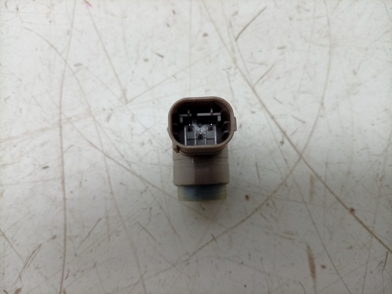 Recambio de sensor de aparcamiento para omoda 5 1.6 referencia OEM IAM  704000156AAA 