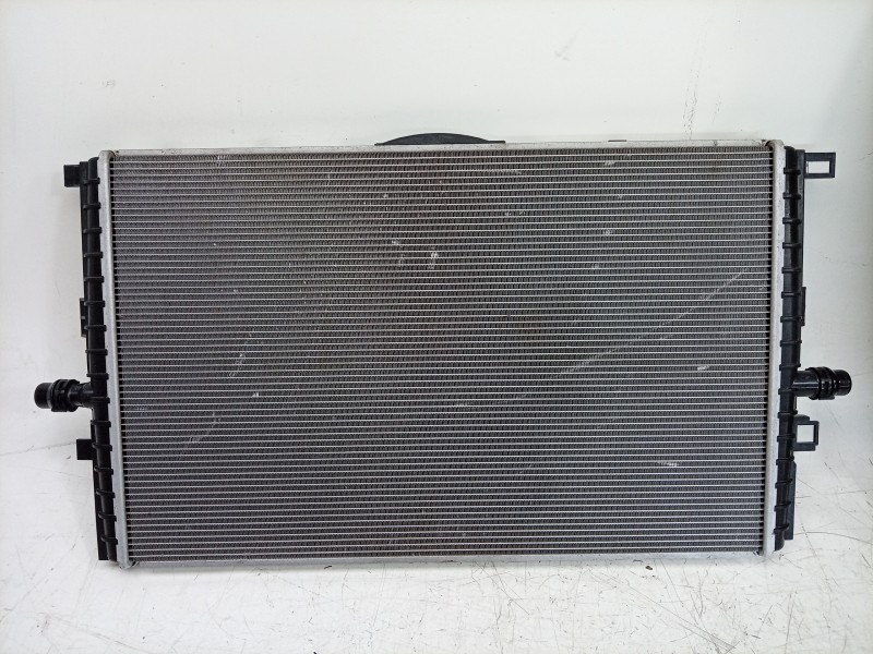 Recambio de radiador agua para tesla model 3 ev referencia OEM IAM 160781100D 160781100D 550323