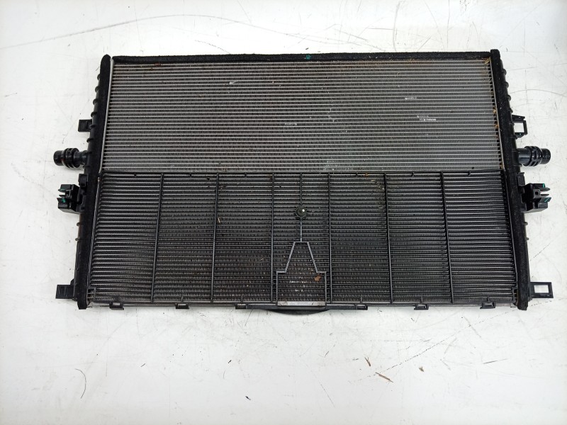 Recambio de radiador agua para tesla model 3 ev referencia OEM IAM 160781100D 160781100D 550323