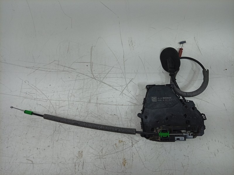 Recambio de cerradura puerta trasera derecha para renault 4 e-tech 120 referencia OEM IAM 825026225R 825026225R 