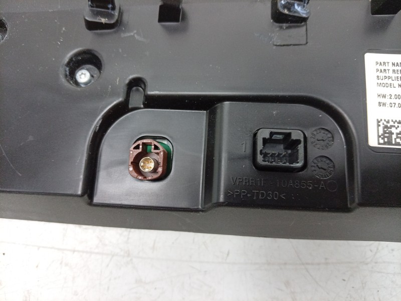 Recambio de pantalla multifuncion para renault 4 e-tech 120 referencia OEM IAM  681089946R 