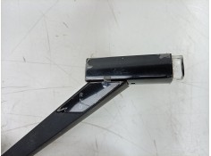 Recambio de palanca cambio para renault 4 e-tech 120 referencia OEM IAM  255676758R  2