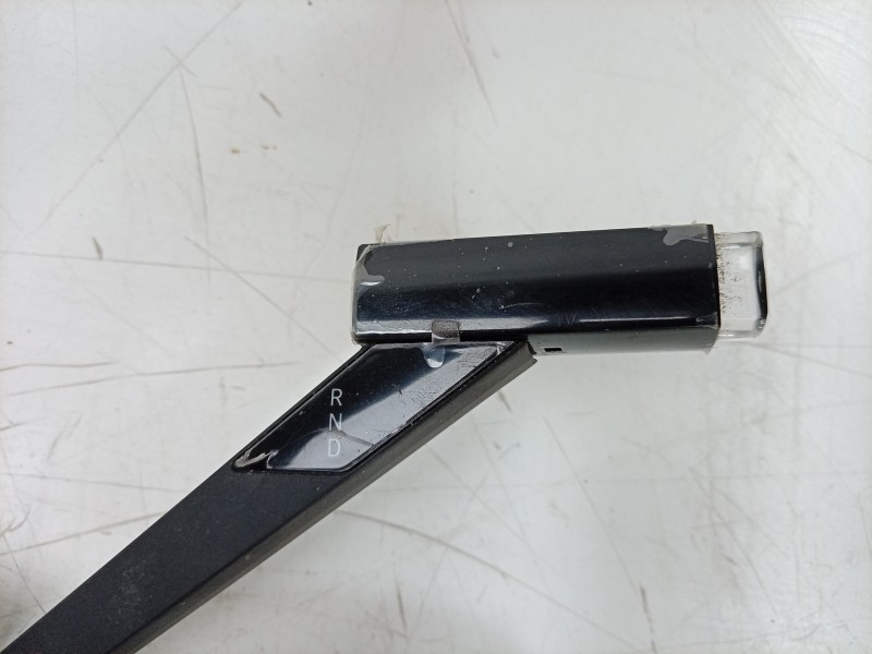 Recambio de palanca cambio para renault 4 e-tech 120 referencia OEM IAM  255676758R 