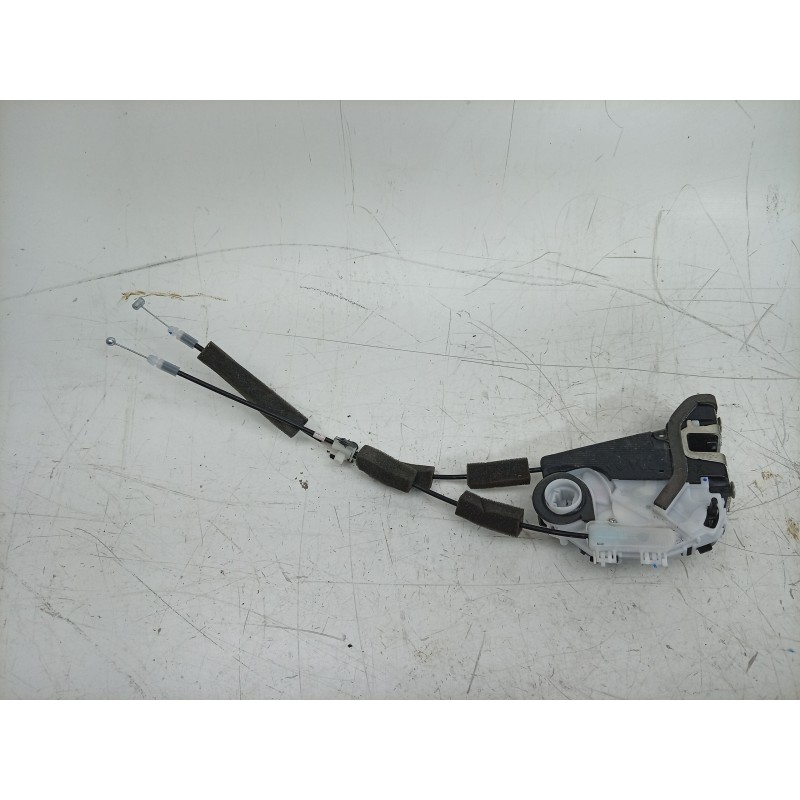 Recambio de cerradura puerta trasera derecha para honda cr-v (rw) 2.0 i-mmd hybrid elegance 2wd referencia OEM IAM  72610TLAA01 