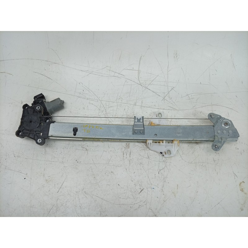 Recambio de elevalunas trasero derecho para honda cr-v (rw) 2.0 i-mmd hybrid elegance 2wd referencia OEM IAM  72710TLAA11 