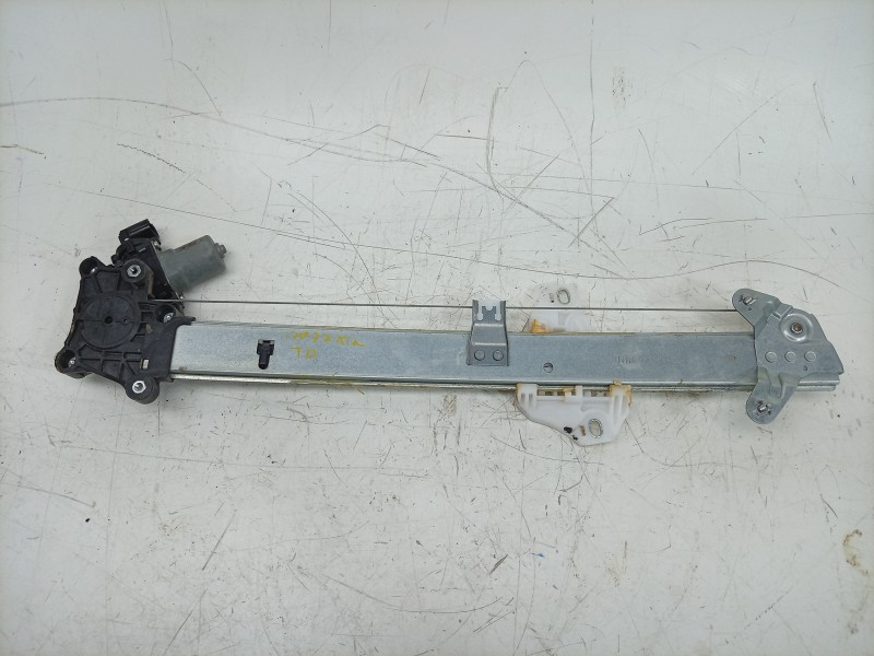 Recambio de elevalunas trasero derecho para honda cr-v (rw) 2.0 i-mmd hybrid elegance 2wd referencia OEM IAM  72710TLAA11 