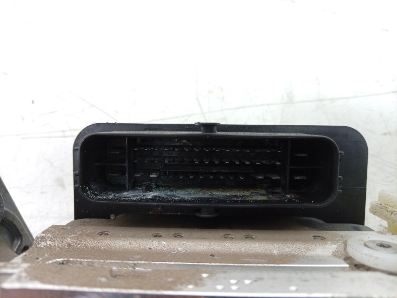 Recambio de abs para renault 4 e-tech 120 referencia OEM IAM  476608487R 