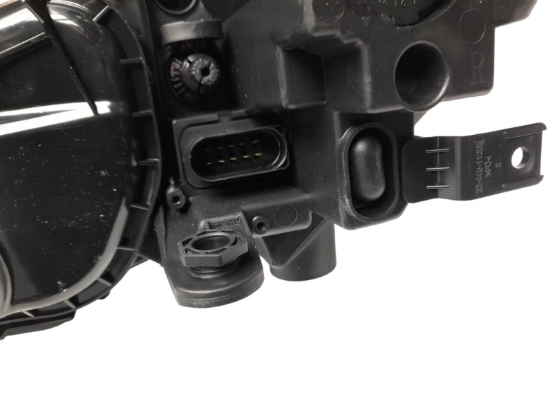 Recambio de faro derecho para seat ibiza (6j5) referencia OEM IAM  6J1941021C 10121241003/11852202/901006BST0354803