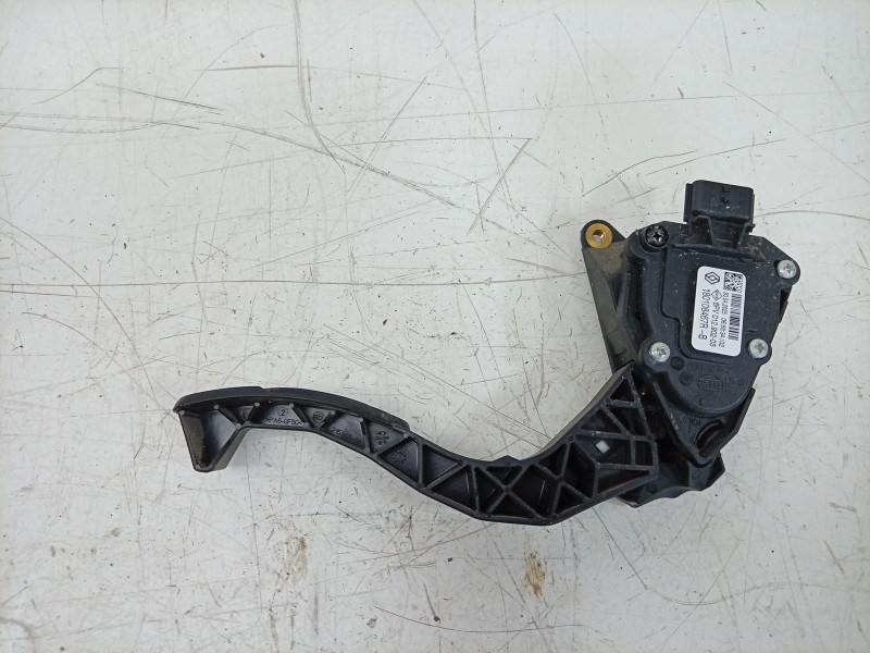 Recambio de potenciometro pedal para renault 4 e-tech 120 referencia OEM IAM   