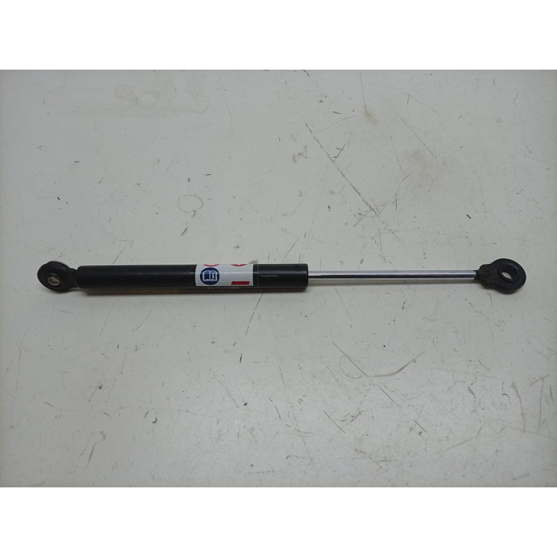 Recambio de amortiguador asiento para honda forza forza 750 (rh11) referencia OEM IAM C122H04MCT 83590MCTD61 
