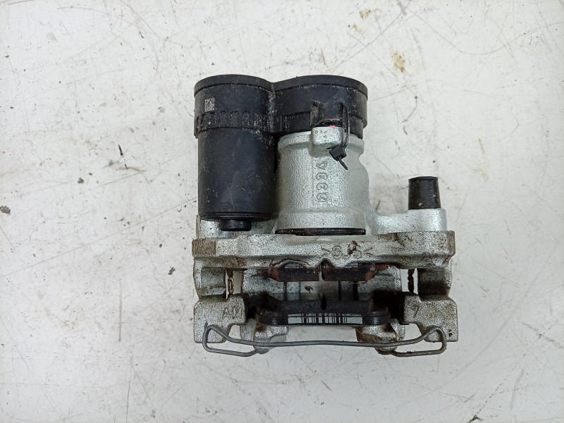 Recambio de pinza freno trasera izquierda para renault 4 e-tech 120 referencia OEM IAM   