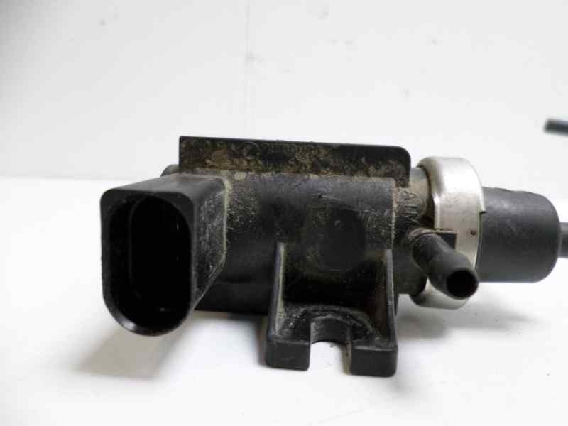 Recambio de valvula aire adicional para volkswagen bora berlina (1j2) conceptline referencia OEM IAM 1J0306627  