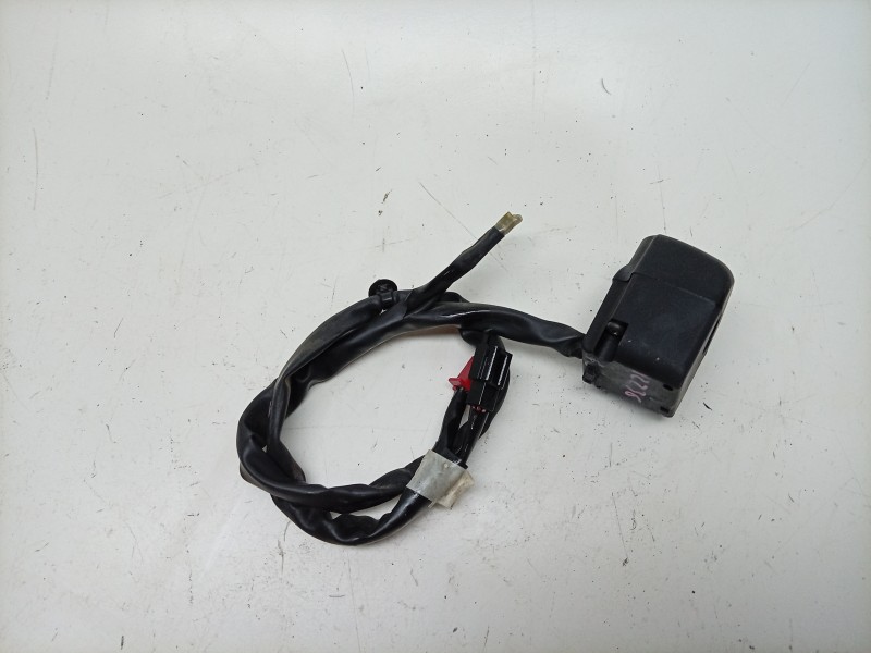 Recambio de piña luces izquierda para yamaha x-max x-max 400 (sh11) referencia OEM IAM  B74H39630000 