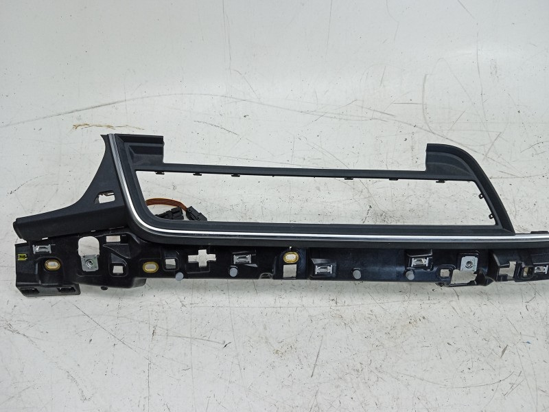 Recambio de moldura para audi q5 sportback (fyt) 35 tdi referencia OEM IAM  80B820902L6PS 