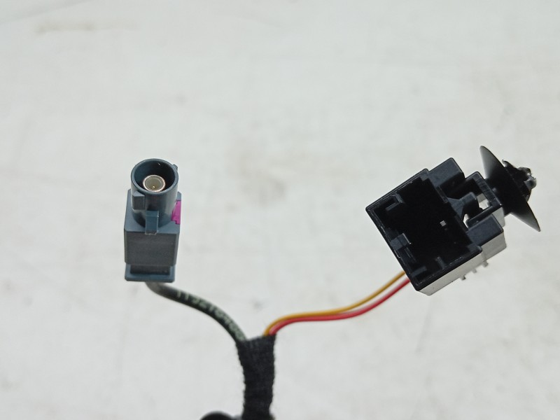 Recambio de maneta exterior porton para volkswagen taigo (cs1) 1.0 tsi referencia OEM IAM  2G7827566 