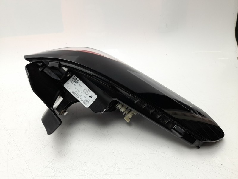 Recambio de piloto trasero izquierdo para volkswagen taigo (cs1) 1.0 tsi referencia OEM IAM  2G7945095 